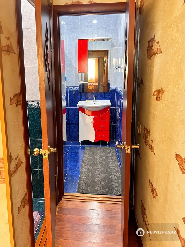 2-комнатная квартира, этаж 19 из 25, 54 м², фотография 5