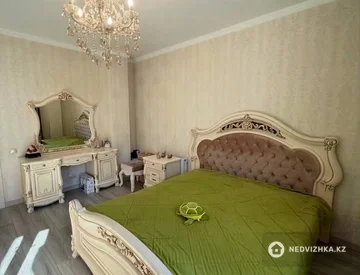 4-комнатная квартира, этаж 8 из 13, 110 м², миниатюра 6