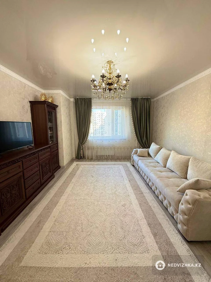 4-комнатная квартира, этаж 8 из 13, 110 м², фотография 4