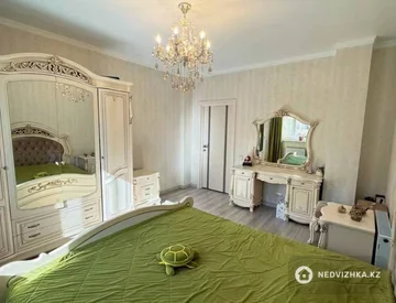 4-комнатная квартира, этаж 8 из 13, 110 м², миниатюра 11