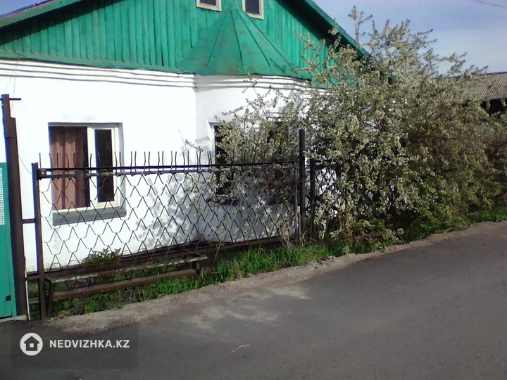 5-комнатный дом, 6 соток, 108 м²