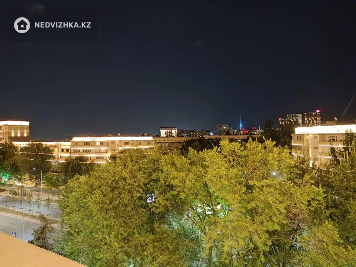 3-комнатная квартира, этаж 5 из 9, 75 м², фотография 3