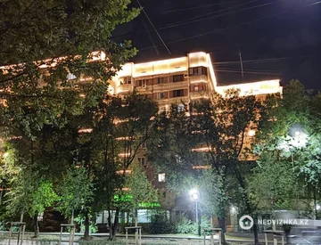 3-комнатная квартира, этаж 5 из 9, 75 м², миниатюра 1