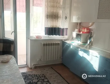 3-комнатная квартира, этаж 1 из 5, 84 м², миниатюра 4