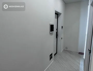 1-комнатная квартира, этаж 3 из 12, 38 м², миниатюра 5