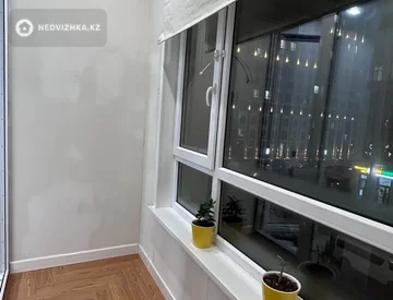 1-комнатная квартира, этаж 3 из 12, 38 м², миниатюра 7