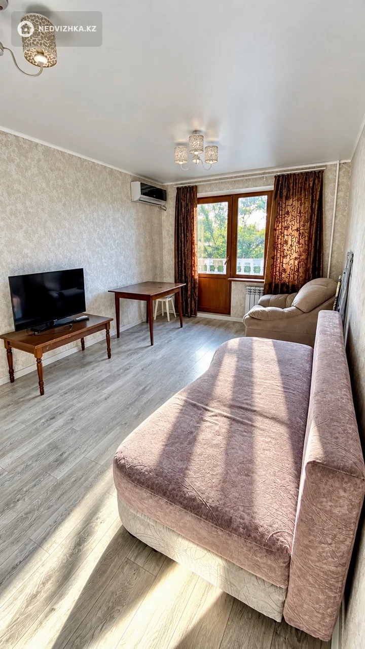3-комнатная квартира, этаж 4 из 5, 56 м²