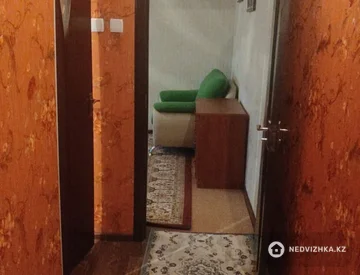 2-комнатная квартира, этаж 2 из 5, 45 м², миниатюра 4