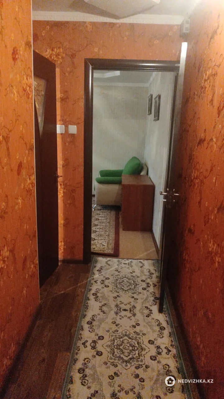 2-комнатная квартира, этаж 2 из 5, 45 м², фотография 4