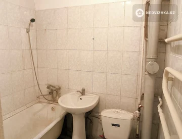 2-комнатная квартира, этаж 3 из 5, 45 м², миниатюра 12