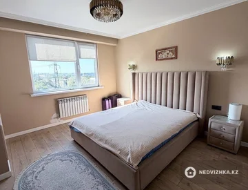 2-комнатная квартира, этаж 10 из 10, 69 м², миниатюра 10