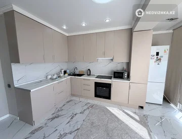 2-комнатная квартира, этаж 10 из 10, 69 м², миниатюра 6