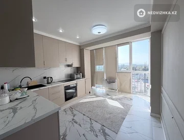 2-комнатная квартира, этаж 10 из 10, 69 м², миниатюра 5