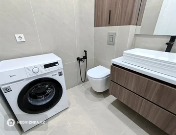 2-комнатная квартира, этаж 12 из 13, 53 м², На длительный срок, миниатюра 6