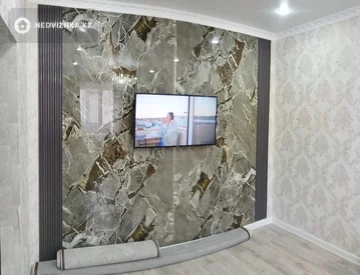 2-комнатная квартира, этаж 3 из 5, 64 м², миниатюра 3