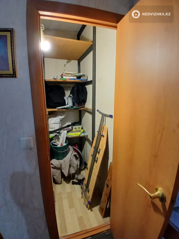 2-комнатная квартира, этаж 4 из 5, 51 м², фотография 4