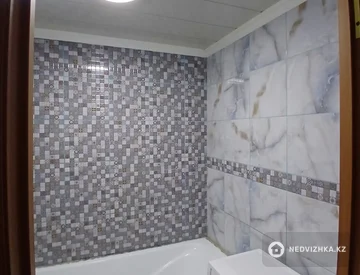 2-комнатная квартира, этаж 4 из 5, 51 м², миниатюра 6