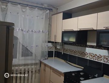 2-комнатная квартира, этаж 4 из 5, 51 м², миниатюра 12