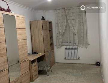 2-комнатная квартира, этаж 4 из 5, 58 м², миниатюра 1