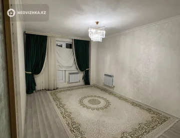 2-комнатная квартира, этаж 4 из 5, 58 м², миниатюра 2