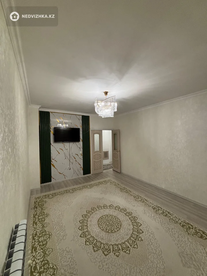 2-комнатная квартира, этаж 4 из 5, 58 м², фотография 3