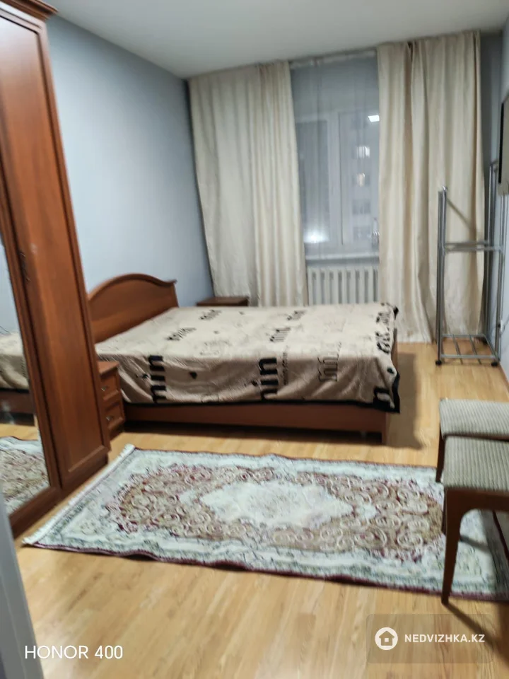 2-комнатная квартира, этаж 3 из 5, 63 м²