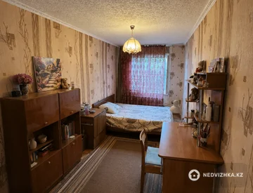 3-комнатная квартира, этаж 3 из 5, 60 м², миниатюра 1
