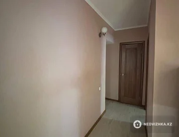3-комнатная квартира, этаж 1 из 5, 63 м², миниатюра 5