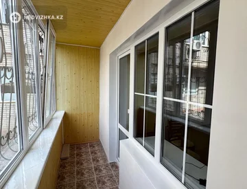 3-комнатная квартира, этаж 1 из 5, 63 м², миниатюра 11