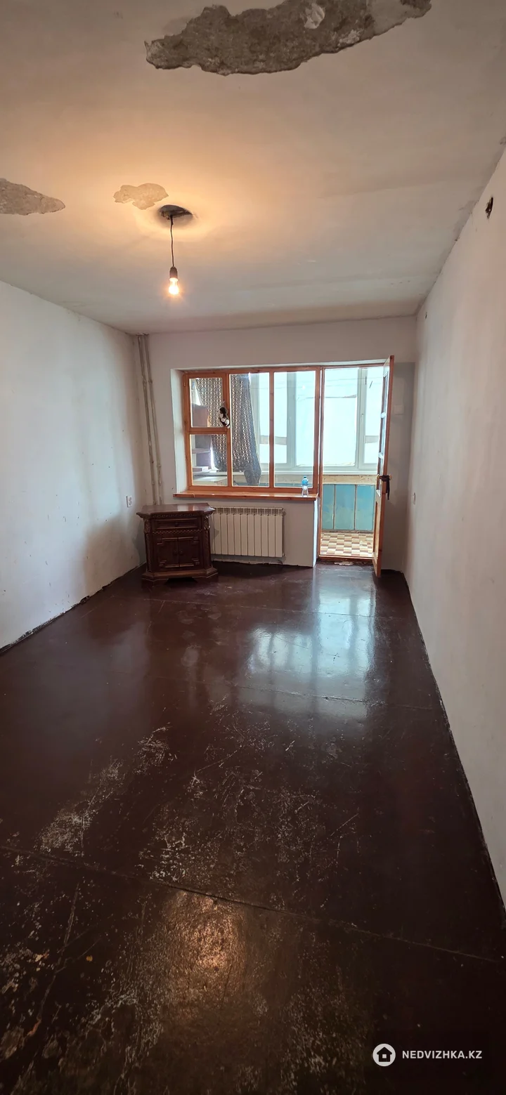 2-комнатная квартира, этаж 3 из 4, 43 м², фотография 3