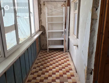 2-комнатная квартира, этаж 3 из 4, 43 м², миниатюра 6