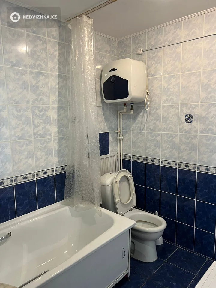 2-комнатная квартира, этаж 3 из 5, 53 м², Посуточно, фотография 4
