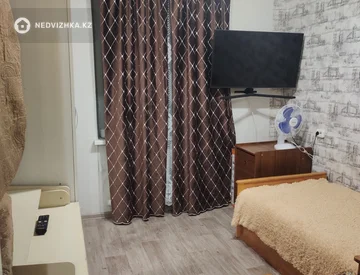 4-комнатная квартира, этаж 9 из 9, 82 м², миниатюра 12