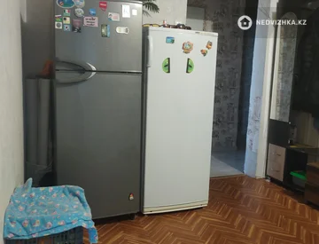 4-комнатная квартира, этаж 9 из 9, 82 м², миниатюра 6