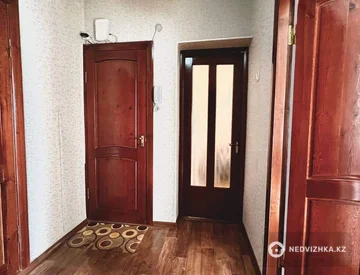 2-комнатная квартира, этаж 5 из 5, 50 м², миниатюра 1