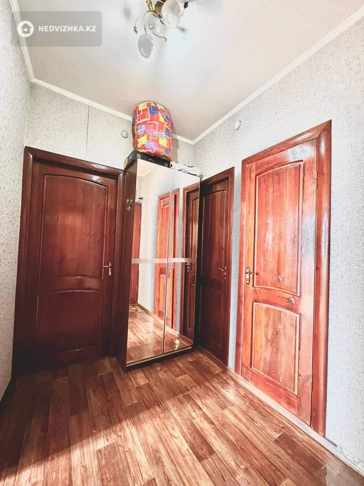 2-комнатная квартира, этаж 5 из 5, 50 м², фотография 2
