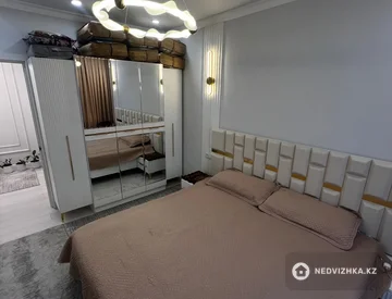 2-комнатная квартира, этаж 2 из 14, 64 м², миниатюра 7