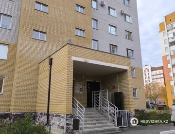 2-комнатная квартира, этаж 4 из 9, 58 м², миниатюра 2