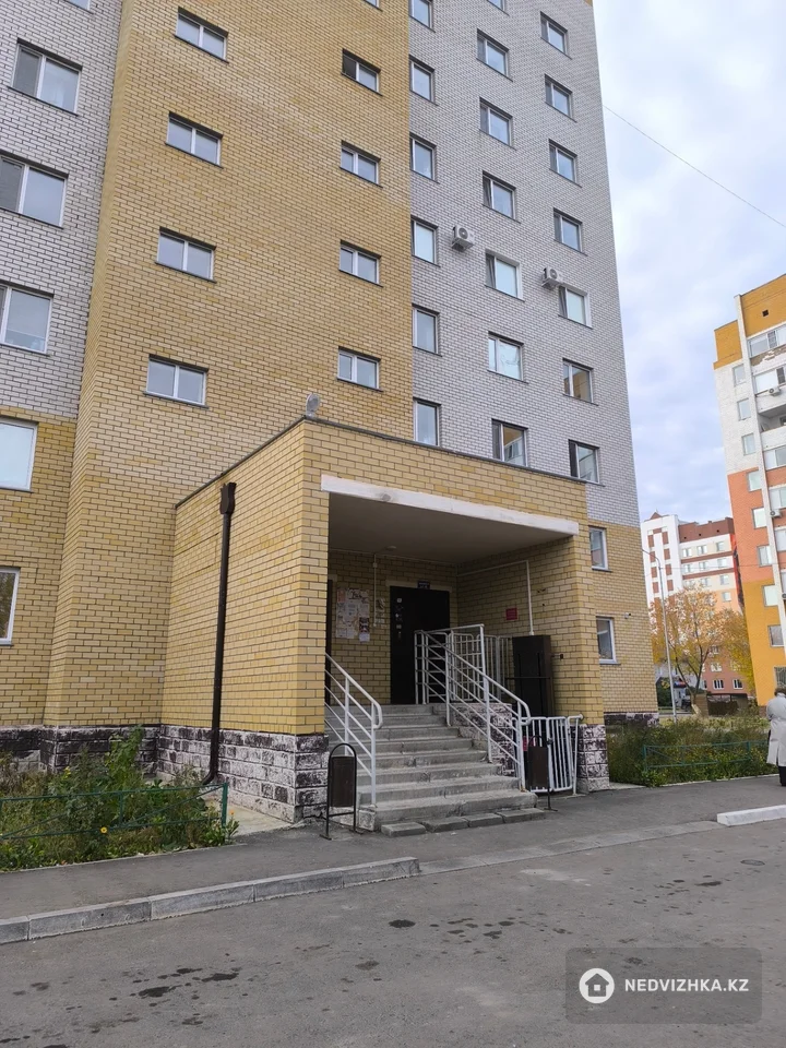 2-комнатная квартира, этаж 4 из 9, 58 м², фотография 2