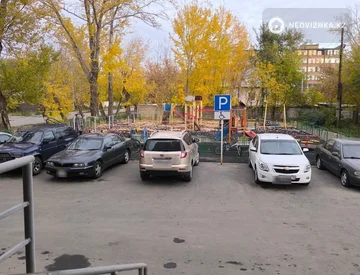 2-комнатная квартира, этаж 4 из 9, 58 м², миниатюра 3