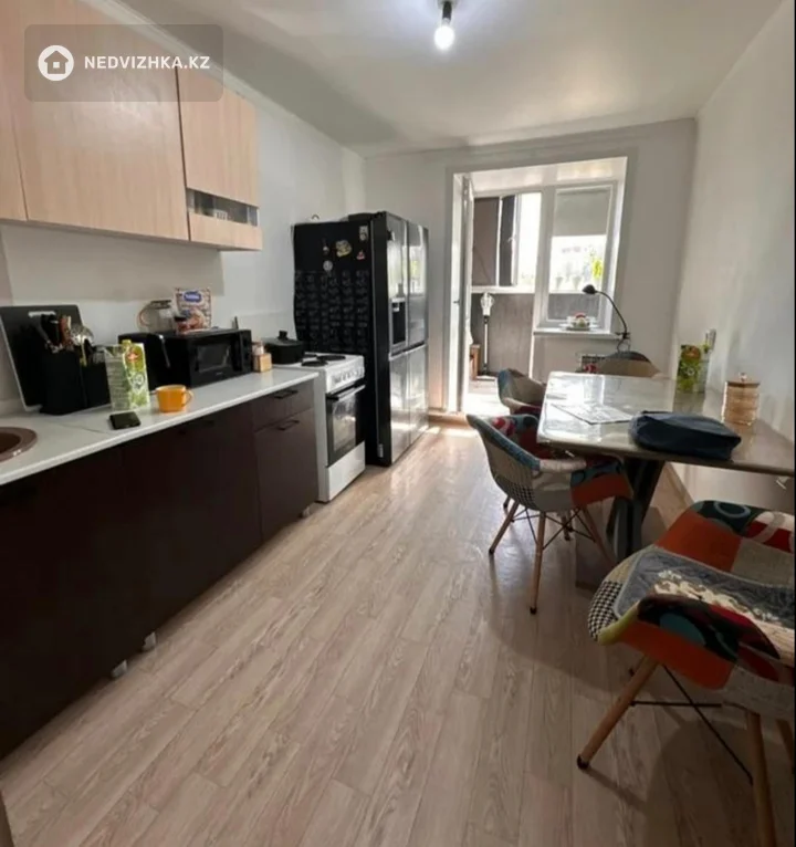 2-комнатная квартира, этаж 4 из 9, 58 м², фотография 4