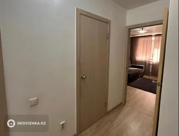 2-комнатная квартира, этаж 4 из 9, 58 м², миниатюра 10