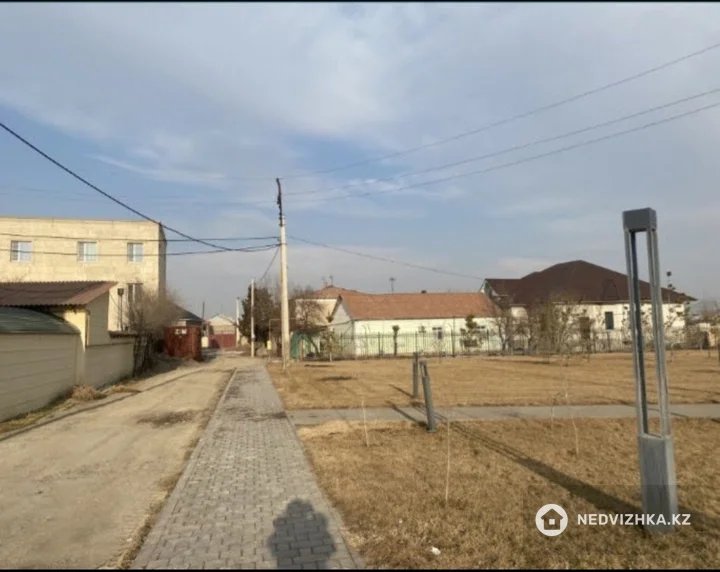 4-комнатный дом, 15 соток, 180 м², фотография 2