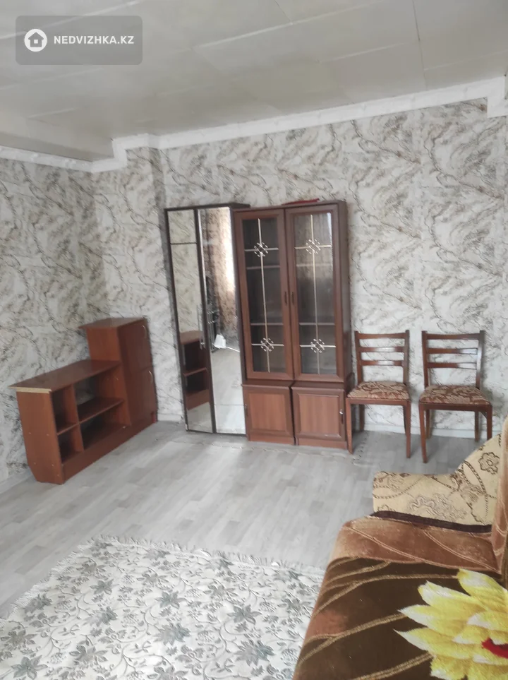 1-комнатная квартира, этаж 2 из 3, 33 м², На длительный срок