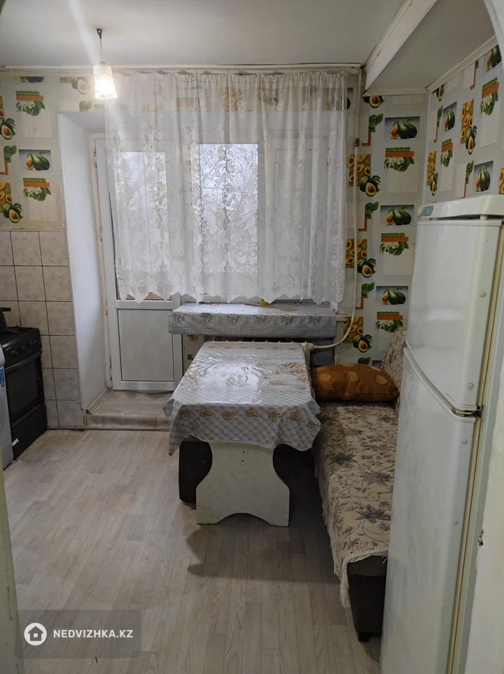 1-комнатная квартира, этаж 2 из 3, 33 м², На длительный срок, фотография 5