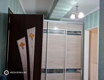 2-комнатная квартира, этаж 4 из 5, 70 м², миниатюра 4