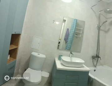3-комнатная квартира, этаж 12 из 16, 92 м², На длительный срок, миниатюра 11