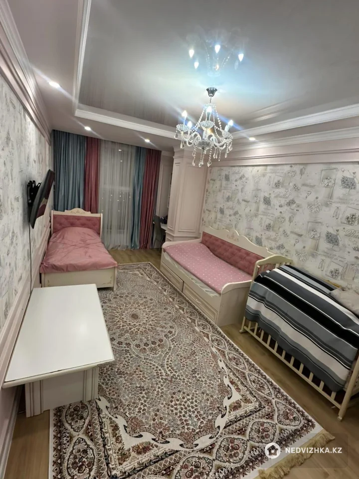 3-комнатная квартира, этаж 7 из 9, 103 м², фотография 3