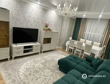 3-комнатная квартира, этаж 7 из 9, 103 м², миниатюра 2