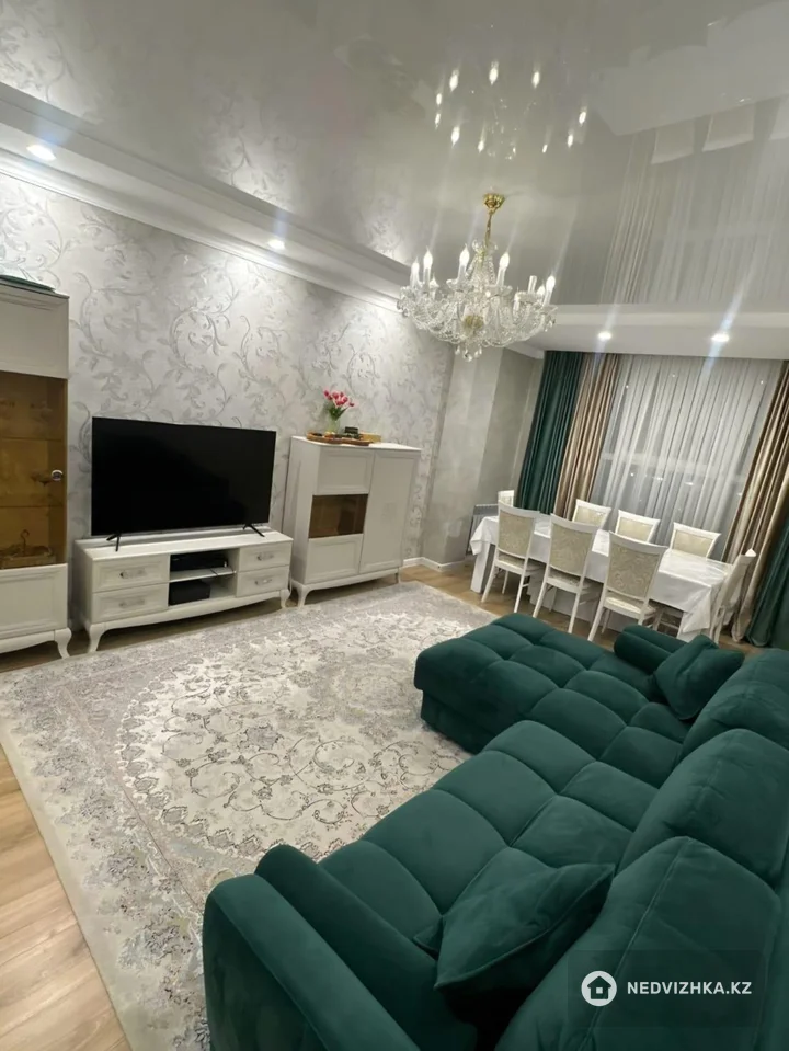 3-комнатная квартира, этаж 7 из 9, 103 м², фотография 2